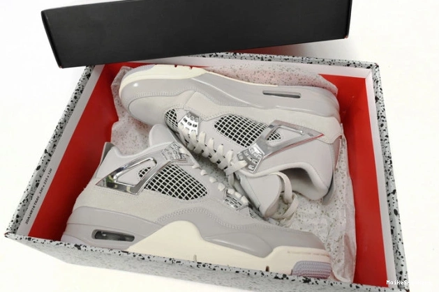 MaikeSneakers 4 Jordan Air WMNS Frozen Moments AQ9129-001 0814